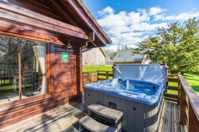 Lady Galloway 27 with Hot Tub